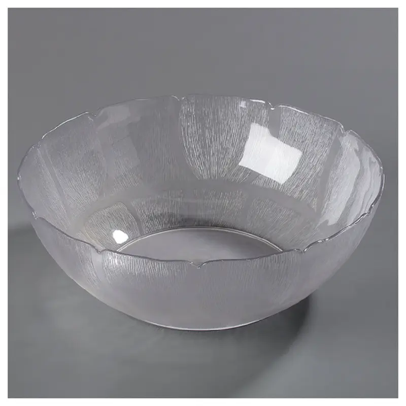 Carlisle 691907 17.2 Quart Clear Bowl with Floral Shaped Edge Polycarbonate