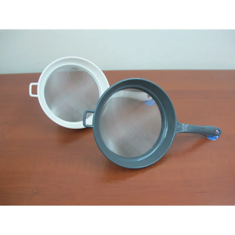 Fine Mesh Stainless Steel with plastic Strainer; 22 cm