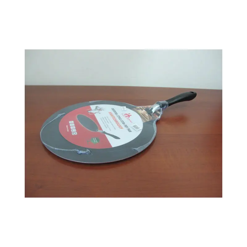 Flat non-stick frying pan