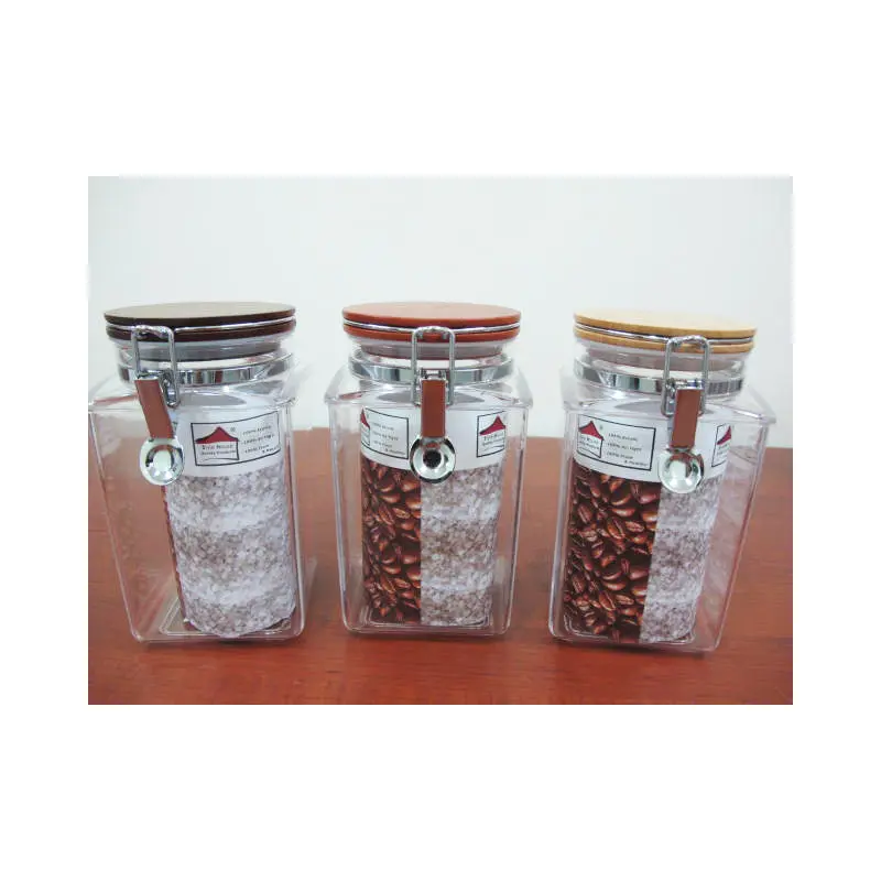 Squared Acrylic Jar with wooden lid; 1.4 lt