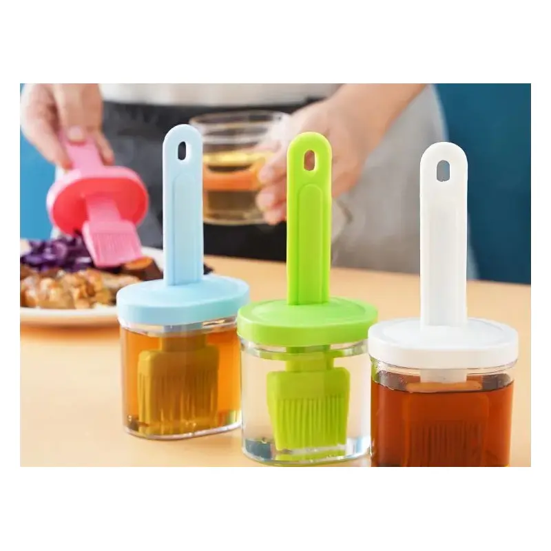 Silicone Brush in Plastic Can