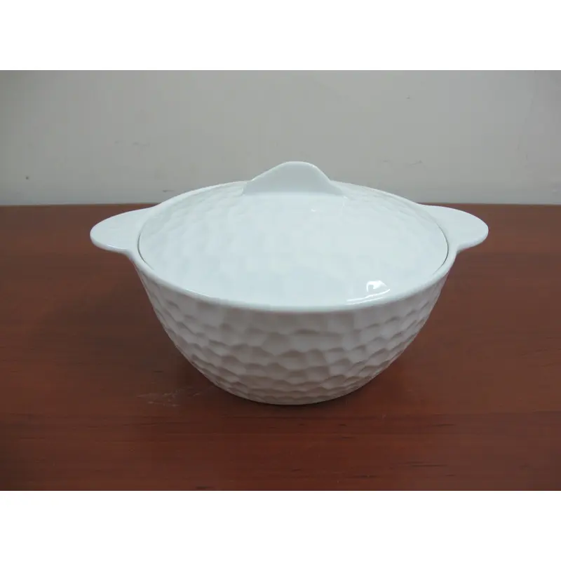 Porcelain Soup Tourine