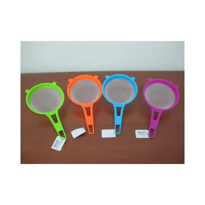 Plastic Mesh Strainer 16 cm
