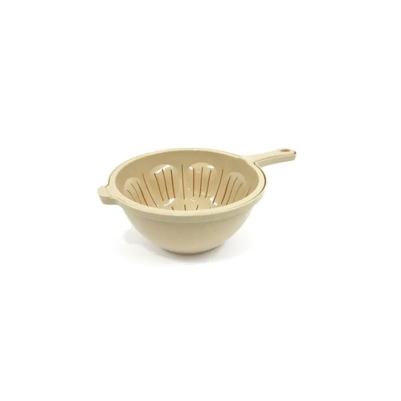 Plastic bowl and strainer set