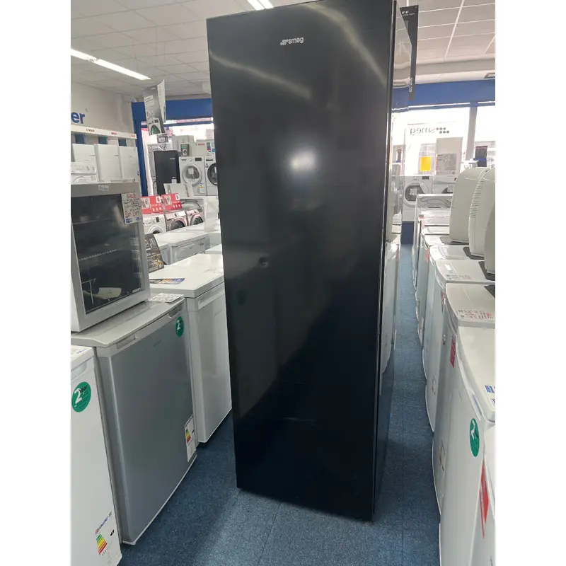 Smeg UKFS18EV2HB - Black Larder Auto Defrost Fridge - E energy - Unboxed