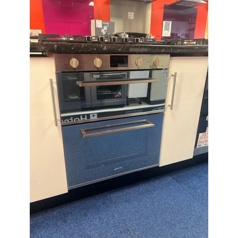 Smeg DUSF400S - Stainless steel Built under Electric Double Oven - A/B energy - Ex Display
